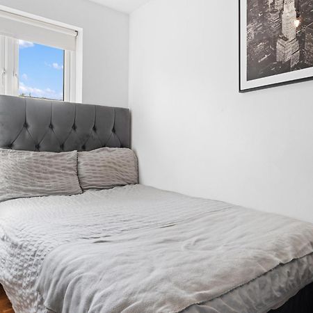 Shard View 3 Bed Entire Home London Kültér fotó