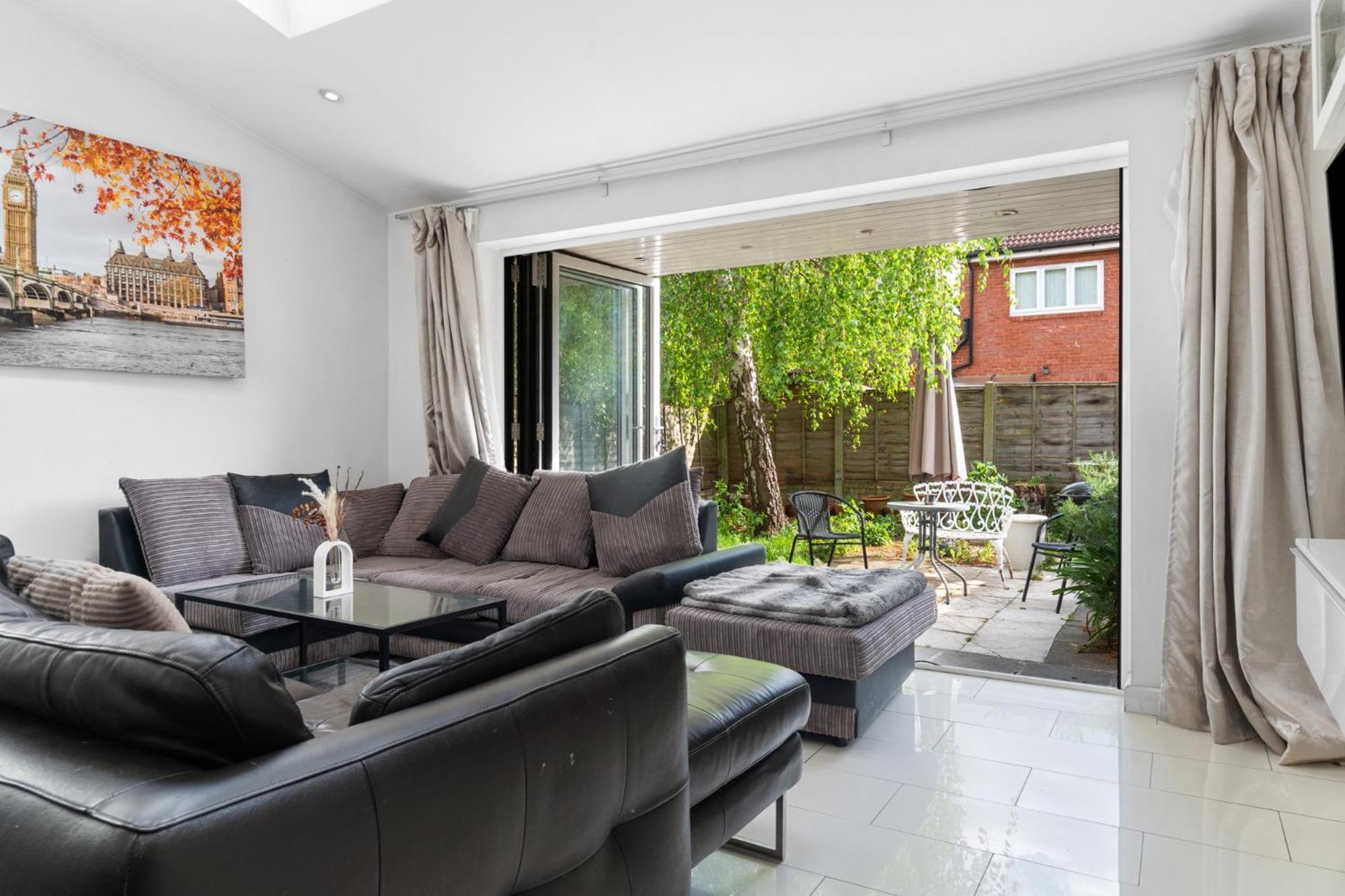 Shard View 3 Bed Entire Home London Kültér fotó